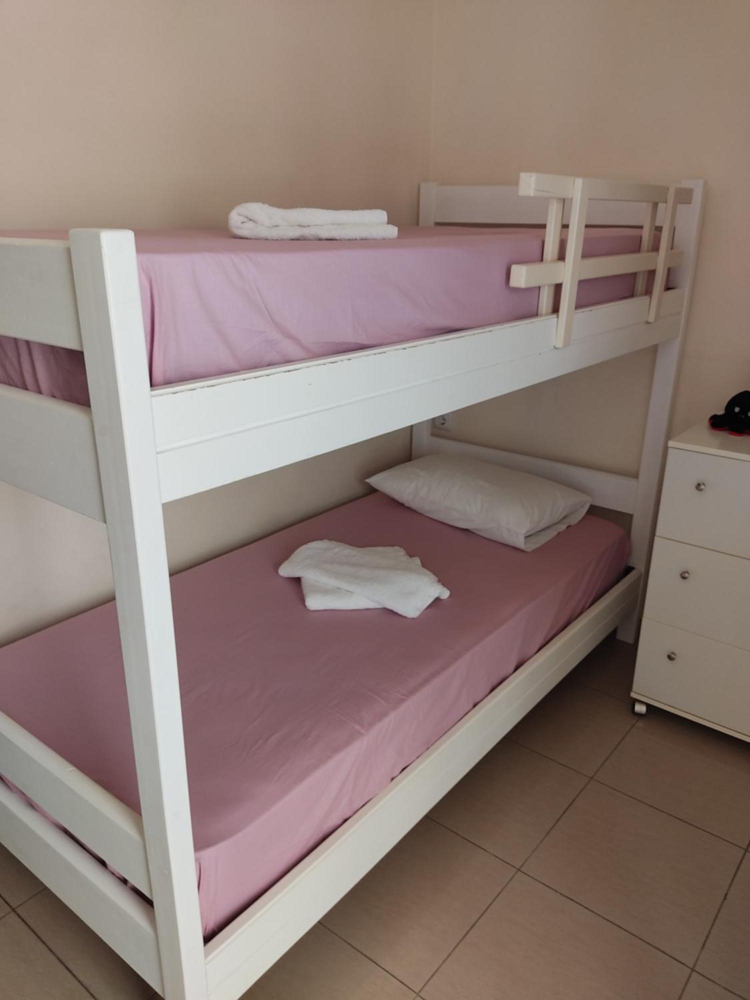 Mandy Suites Kíssamos Quarto foto
